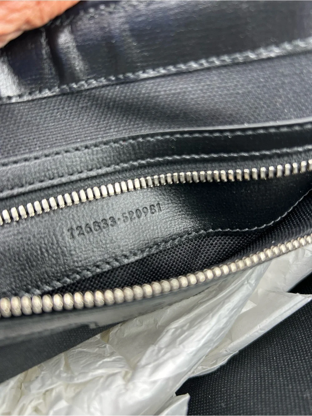 Gucci classic messenger